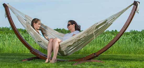 2-Person Brazilian Hammock with Wood Stand